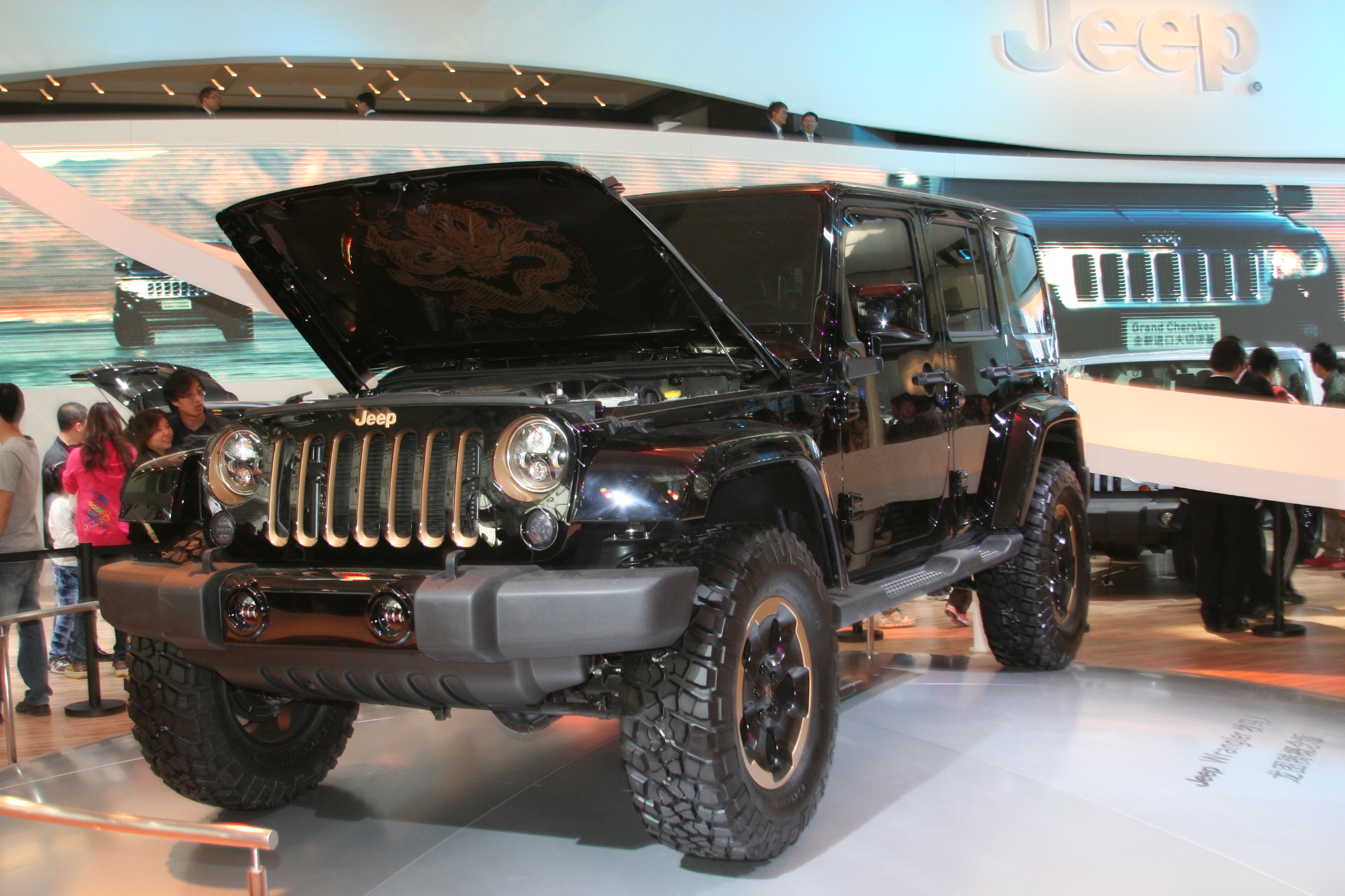 Jeep Wrangler Dragon at Beijing Motor Show (北京国际汽车展览会) | SondAuto's Blog